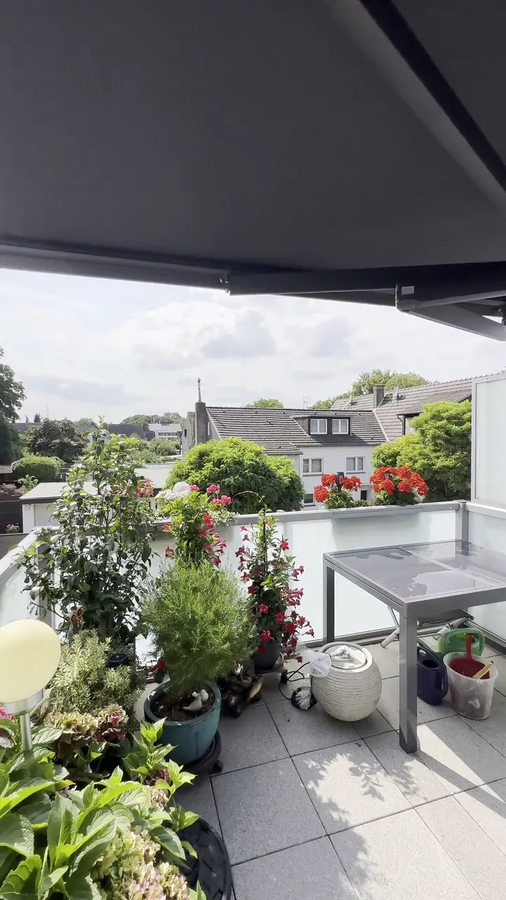 Sonnenschutz-Referenzvideo 1 aus Duisburg (Vorschaubild)